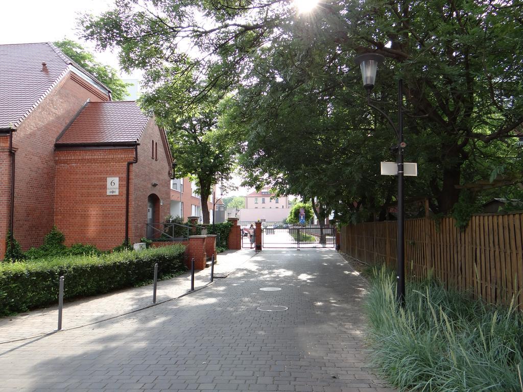 Best Inn Poznan Apartament Wojskowa Eksteriør billede